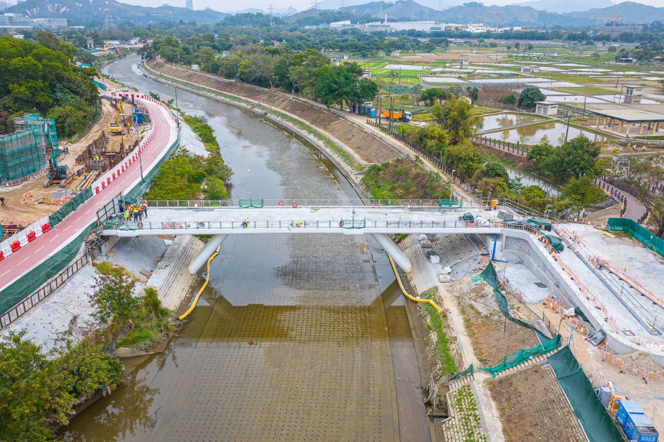 2024-01 Construction of Footbridge